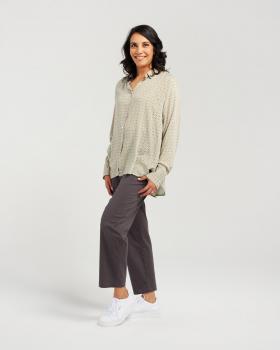 BWJ8774-Top-Butter Greens-BWY8515R-Pant-Gravel-Sid